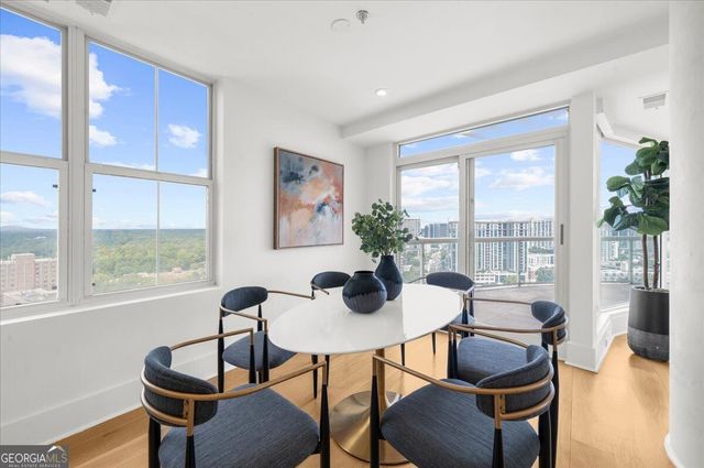 2881 Peachtree Road NE APT 2201, Atlanta, GA 30305