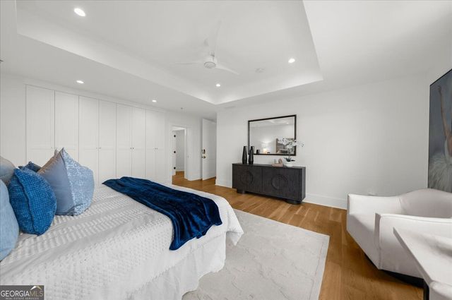 2881 Peachtree Road NE APT 2201, Atlanta, GA 30305