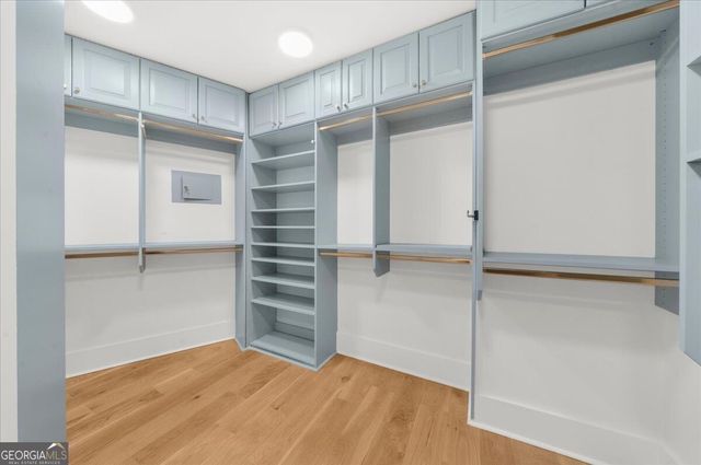 2881 Peachtree Road NE APT 2201, Atlanta, GA 30305