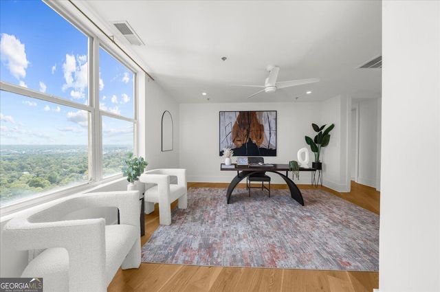 2881 Peachtree Road NE APT 2201, Atlanta, GA 30305