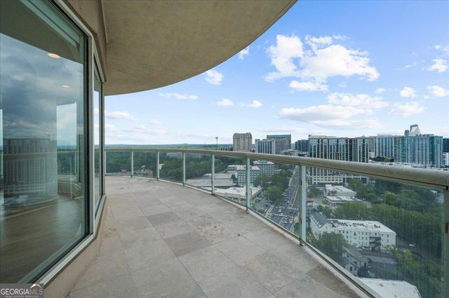 2881 Peachtree Road NE APT 2201, Atlanta, GA 30305