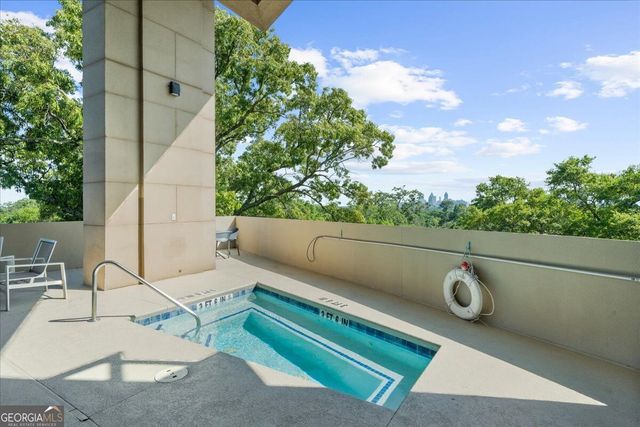 2881 Peachtree Road NE APT 2201, Atlanta, GA 30305