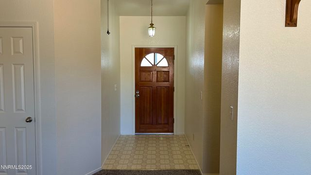 1476 Mary Jo Drive, Gardnerville, NV 89460
