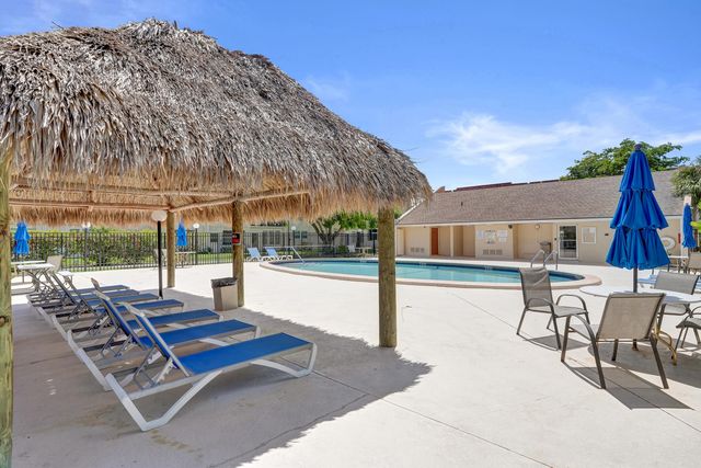 2651 Sunrise Lakes Drive E, Sunrise, FL 33322