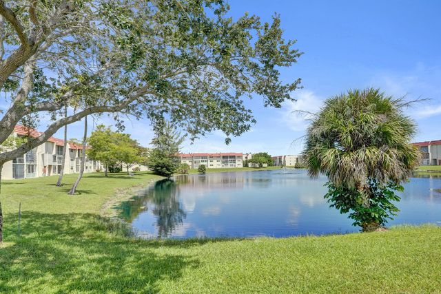 2651 Sunrise Lakes Drive E, Sunrise, FL 33322