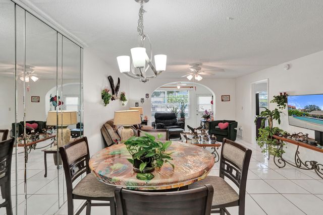 2651 Sunrise Lakes Drive E, Sunrise, FL 33322