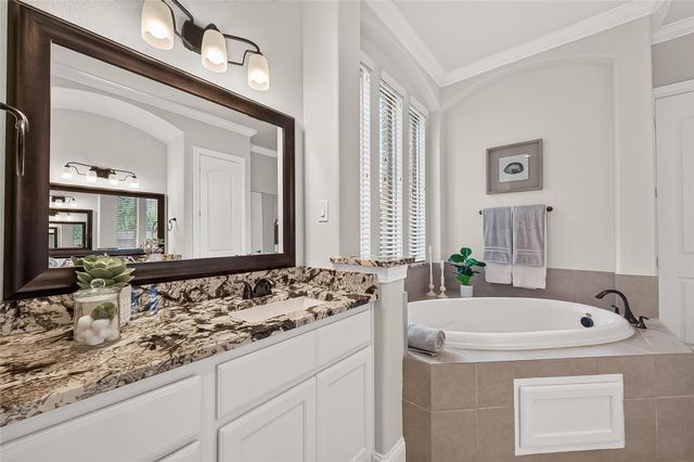 2027 Baker Estates Drive, Houston, TX 77094