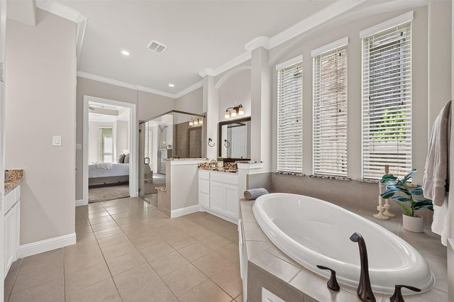 2027 Baker Estates Drive, Houston, TX 77094