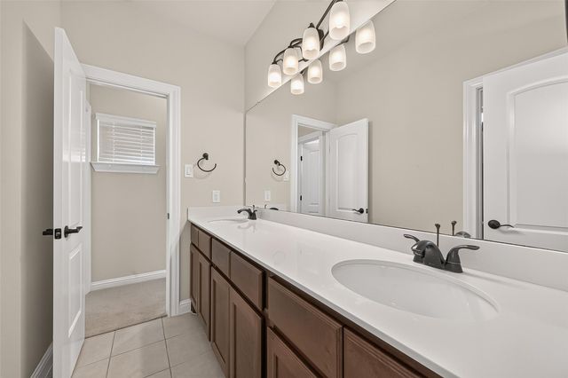 2027 Baker Estates Drive, Houston, TX 77094