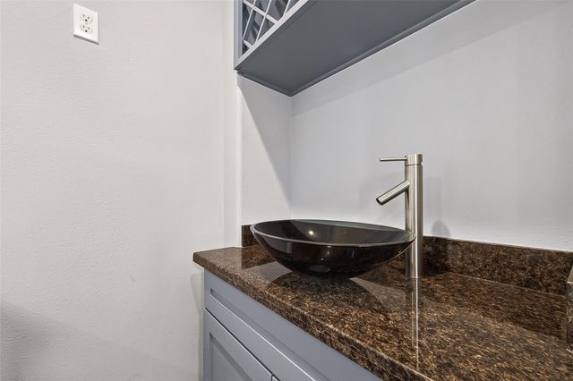 2027 Baker Estates Drive, Houston, TX 77094