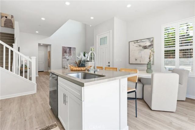 200 Alienta Lane, Rancho Mission Viejo, CA 92694