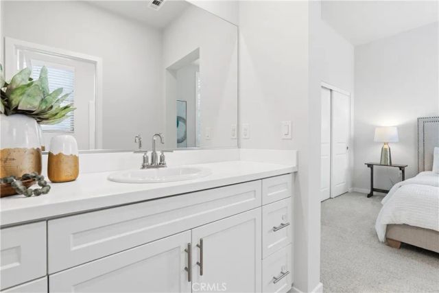 200 Alienta Lane, Rancho Mission Viejo, CA 92694