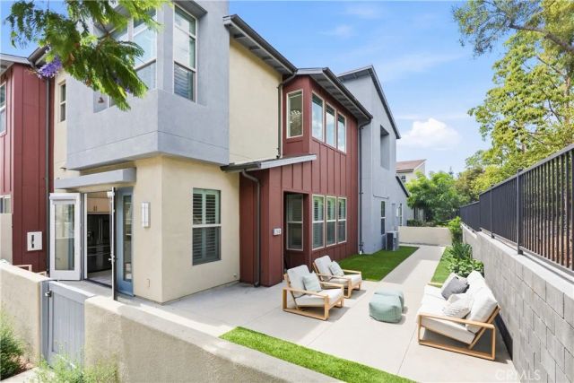 200 Alienta Lane, Rancho Mission Viejo, CA 92694
