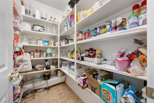 391 Liberty DR, Liberty Hill, TX 78642
