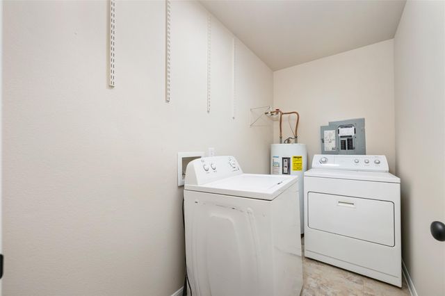 391 Liberty DR, Liberty Hill, TX 78642