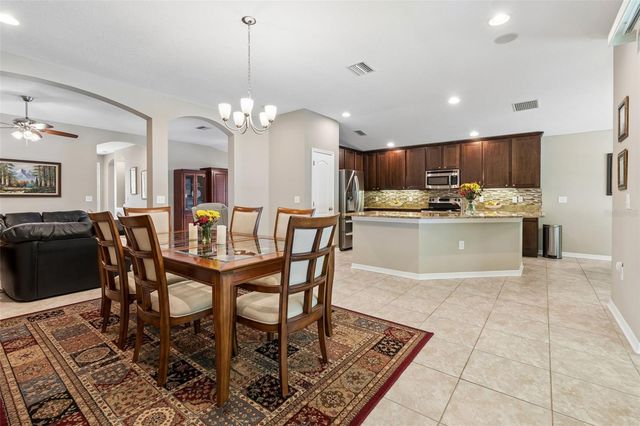 6601 SPARKLING WAY, Wesley Chapel, FL 33545