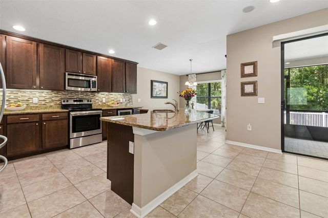 6601 SPARKLING WAY, Wesley Chapel, FL 33545