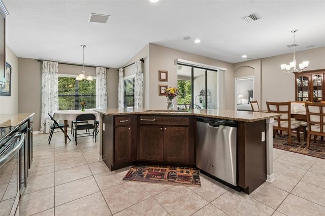 6601 SPARKLING WAY, Wesley Chapel, FL 33545