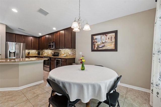 6601 SPARKLING WAY, Wesley Chapel, FL 33545