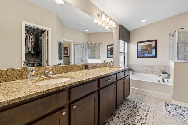 6601 SPARKLING WAY, Wesley Chapel, FL 33545