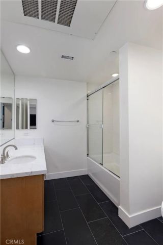 150 The Promenade North 202, Long Beach, CA 90802