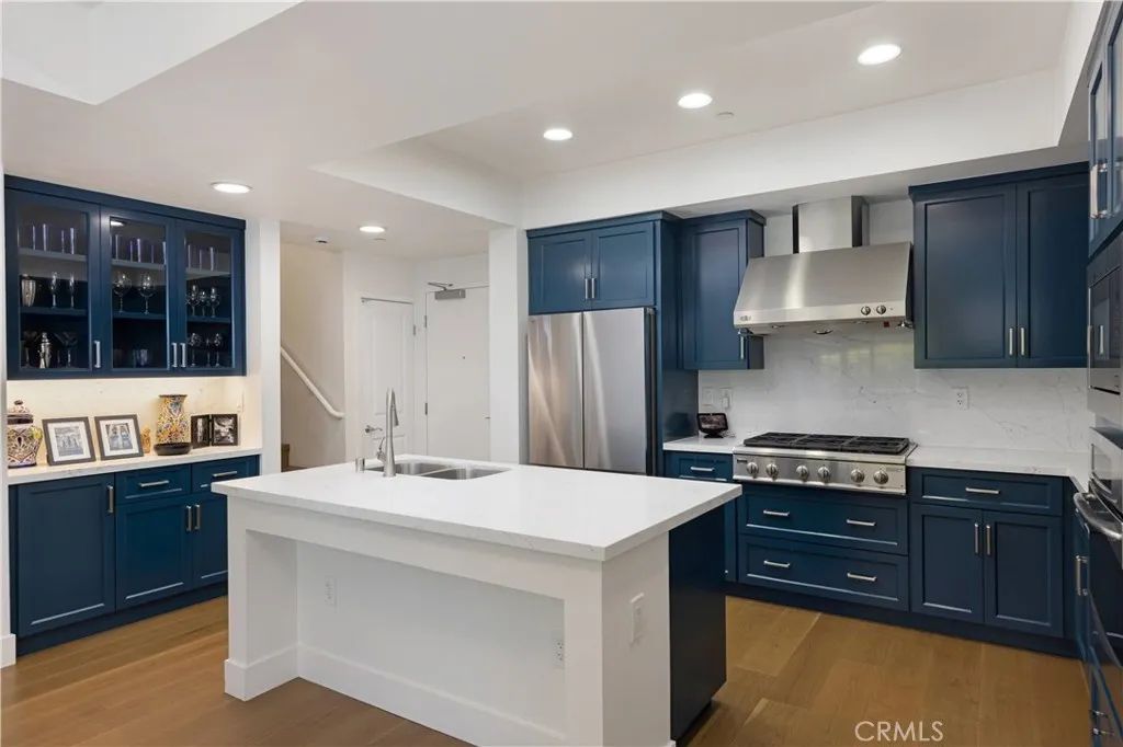 150 The Promenade North 202, Long Beach, CA 90802