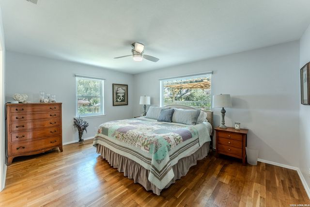 1618 NEW BOND ST, San Antonio, TX 78231