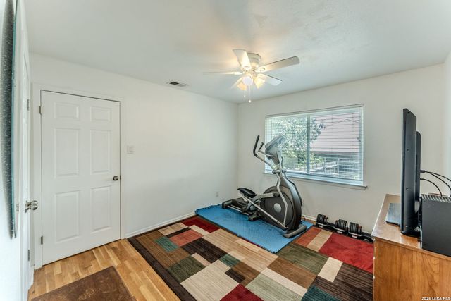 1618 NEW BOND ST, San Antonio, TX 78231