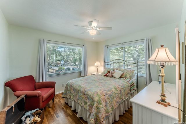 1618 NEW BOND ST, San Antonio, TX 78231