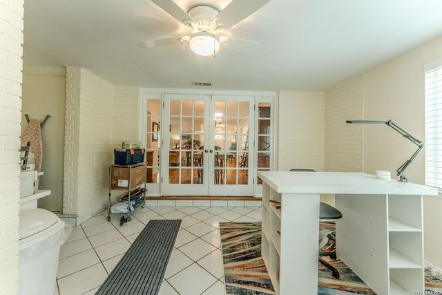 1618 NEW BOND ST, San Antonio, TX 78231