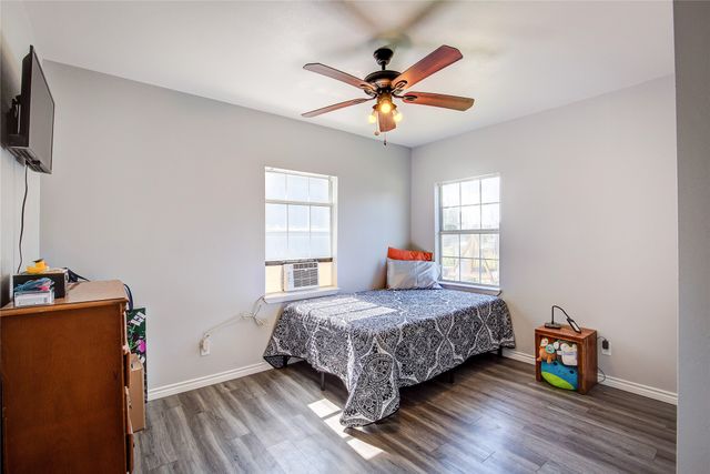 1867 County Road 4131, Cumby, TX 75433