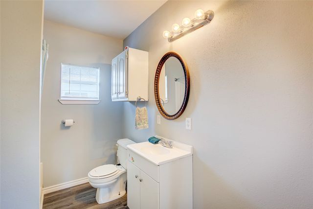 1867 County Road 4131, Cumby, TX 75433