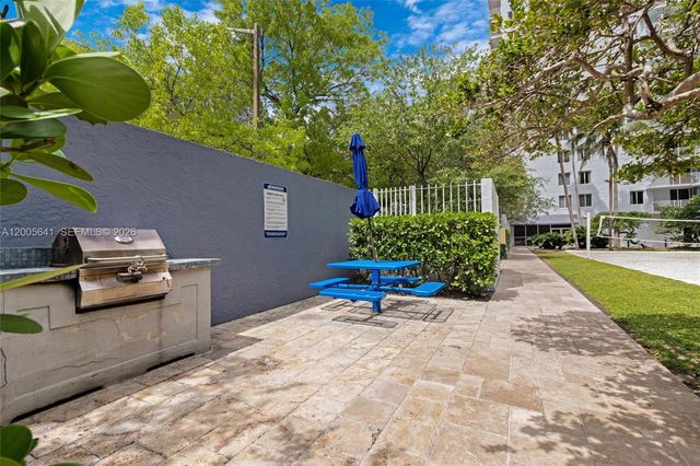 850 N Miami Ave W-607, Miami, FL 33136