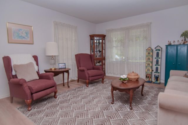 4735 Ivydale Drive, North Charleston, SC 29405