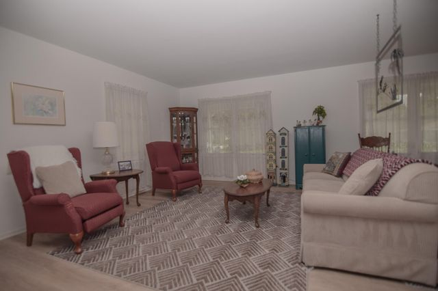 4735 Ivydale Drive, North Charleston, SC 29405