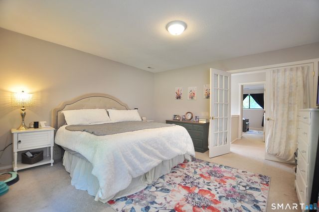 16 Applewood Lane 16, Avon, CT 06001