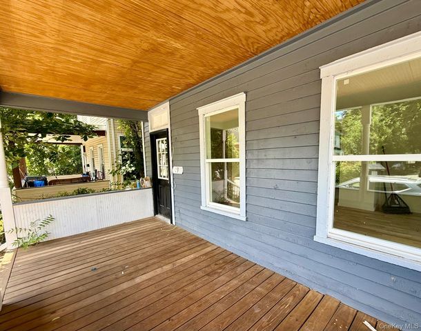 19 Park Street, Ellenville, NY 12428