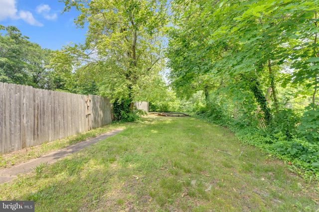 67 PINE ST, Mount Holly, NJ 08060