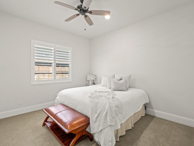 384 Sentinel Drive, Madera, CA 93636