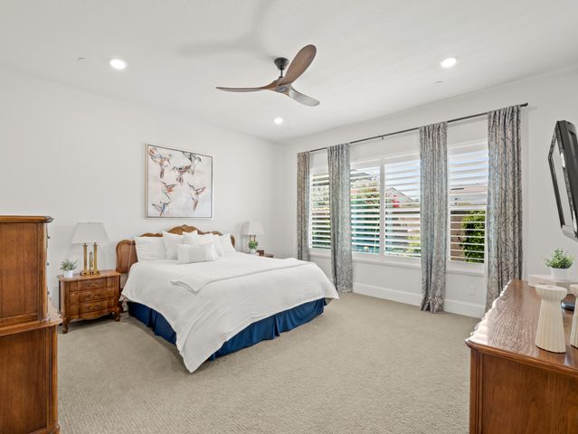 384 Sentinel Drive, Madera, CA 93636