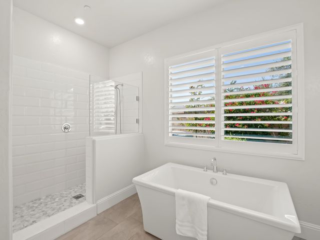 384 Sentinel Drive, Madera, CA 93636