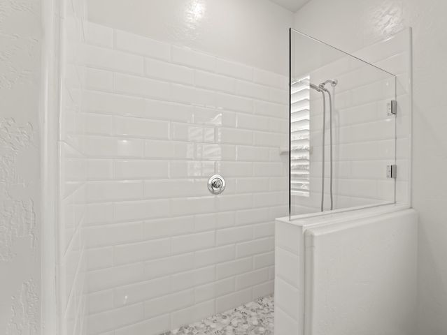 384 Sentinel Drive, Madera, CA 93636