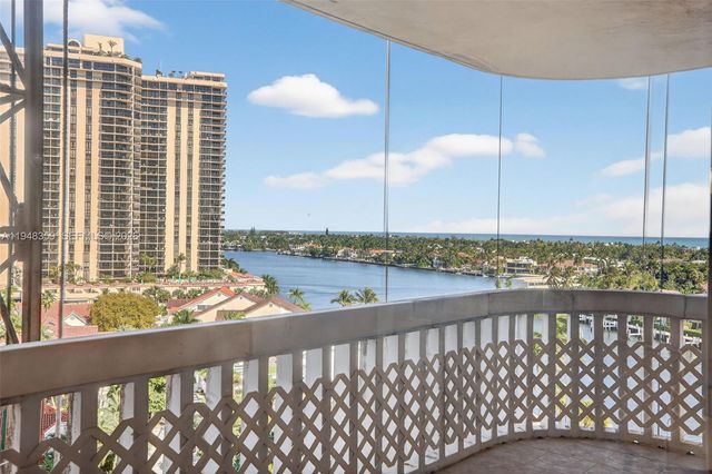 19355 Turnberry Way 8L, Aventura, FL 33180
