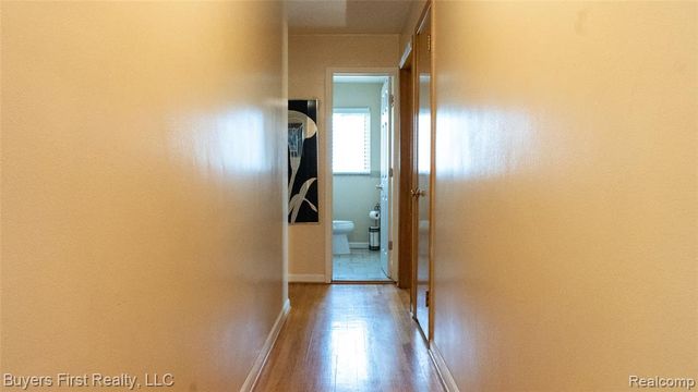24641 Church Street, Oak Park, MI 48237