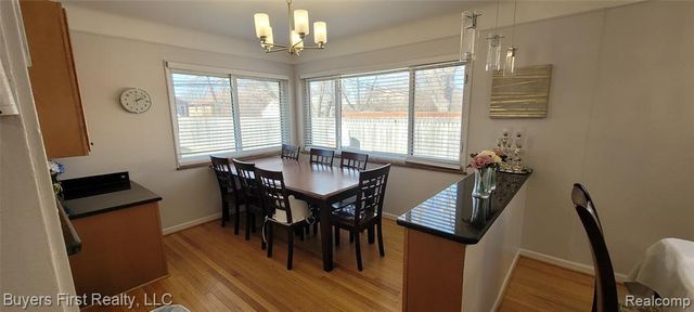 24641 Church Street, Oak Park, MI 48237