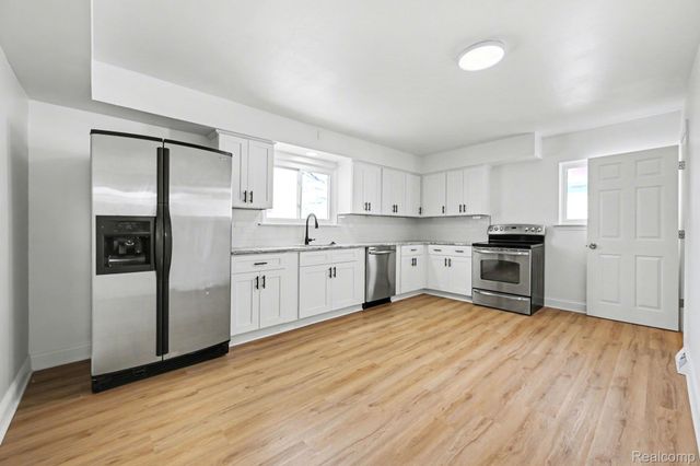 1470 Elias Street, Westland, MI 48186