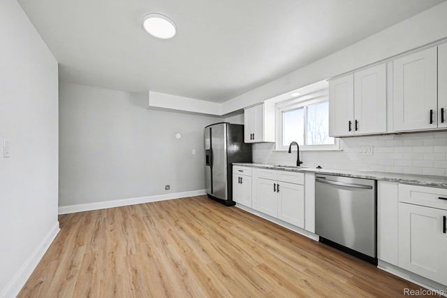 1470 Elias Street, Westland, MI 48186