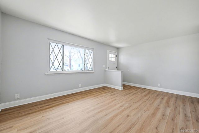 1470 Elias Street, Westland, MI 48186