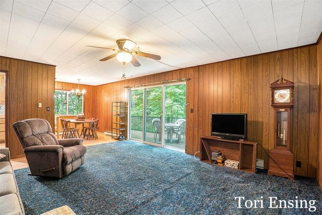 4366 W Woods Road, Sidney, MI 48885