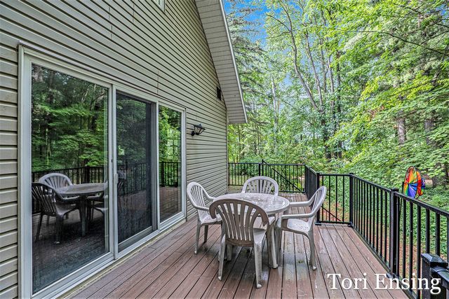 4366 W Woods Road, Sidney, MI 48885